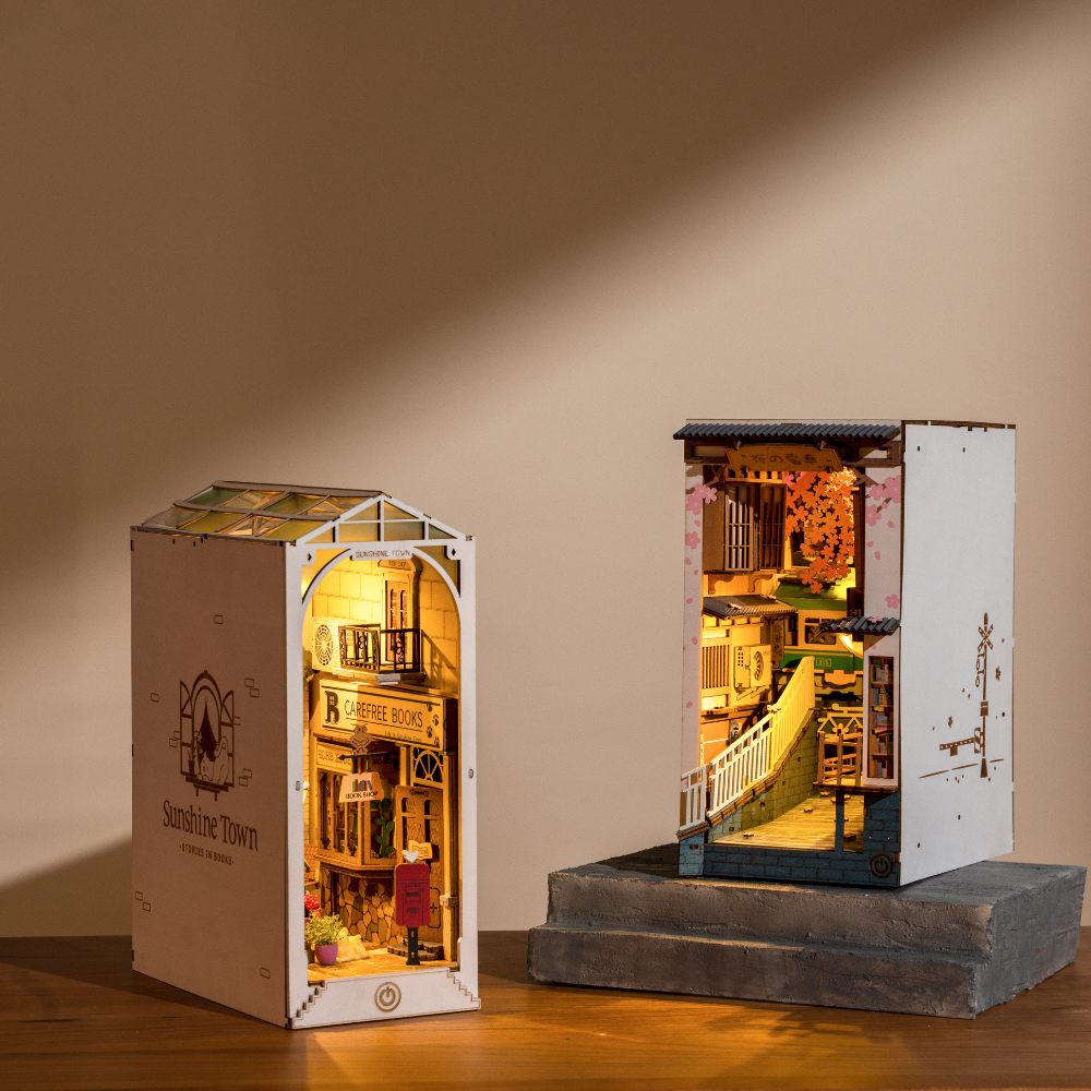 Sunshine Town- Book Nook