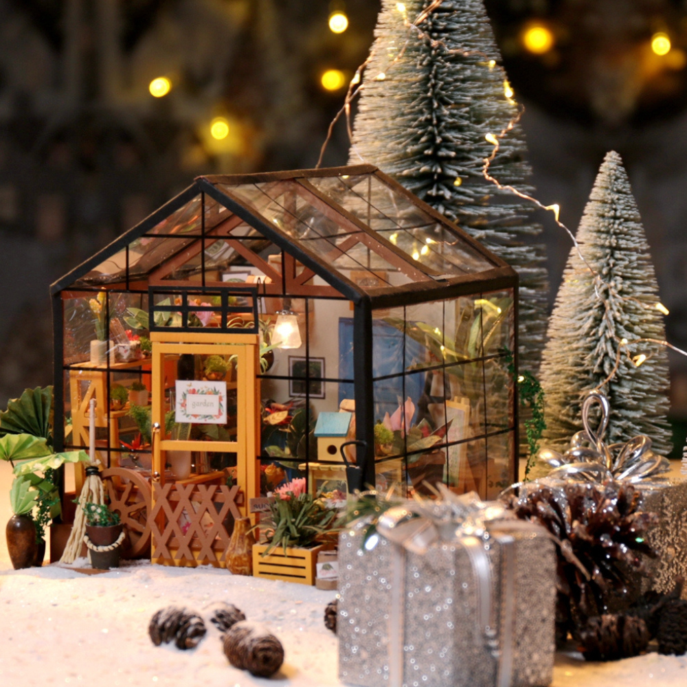 Cathy's Flower House- 3D Puzzle