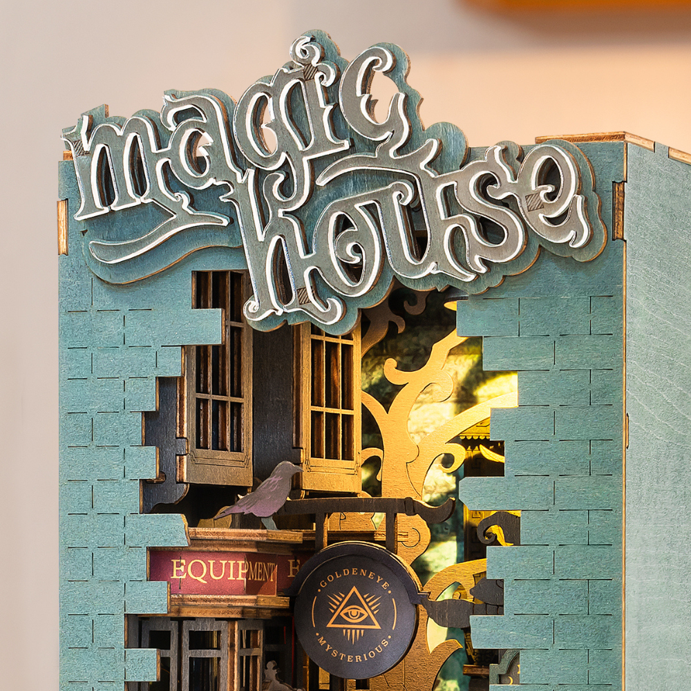 Magic House- Book Nook