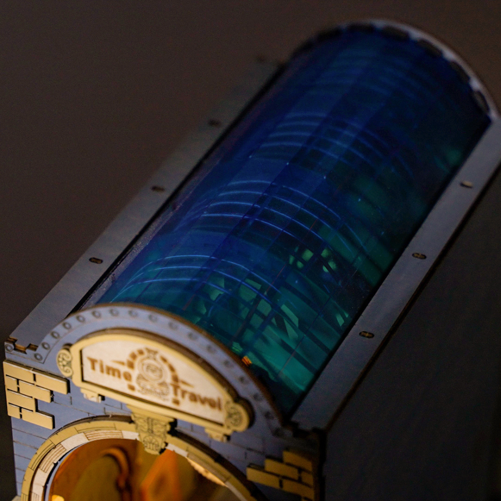 Time Travel- Book Nook