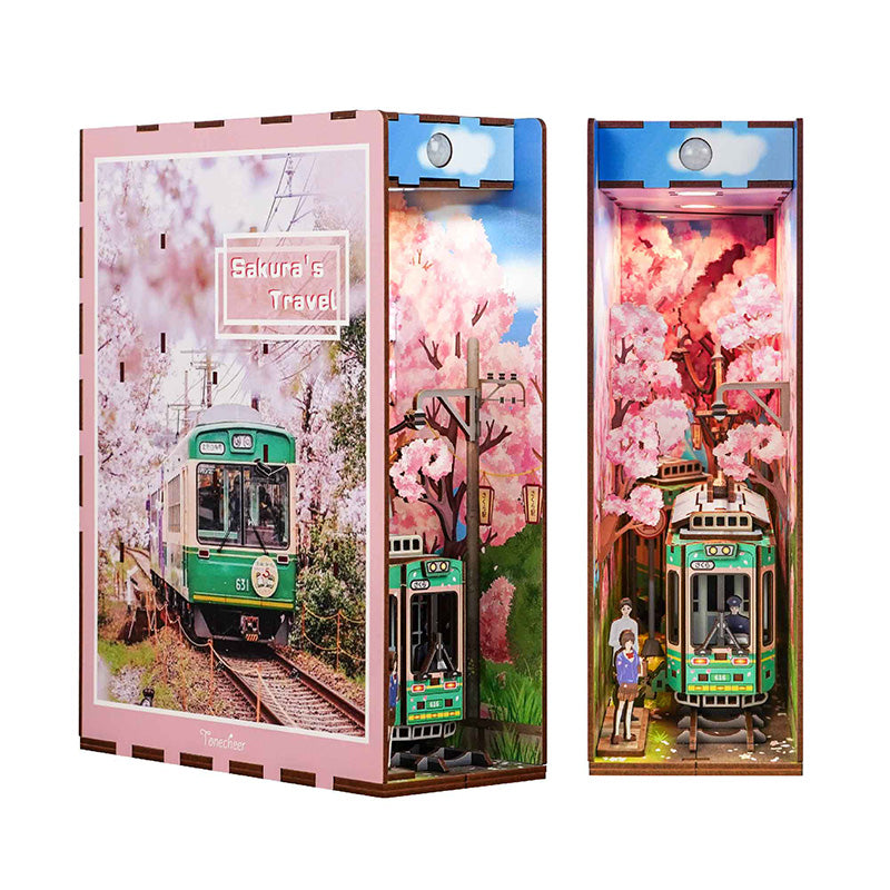 Sakura's Travel- Book Nook