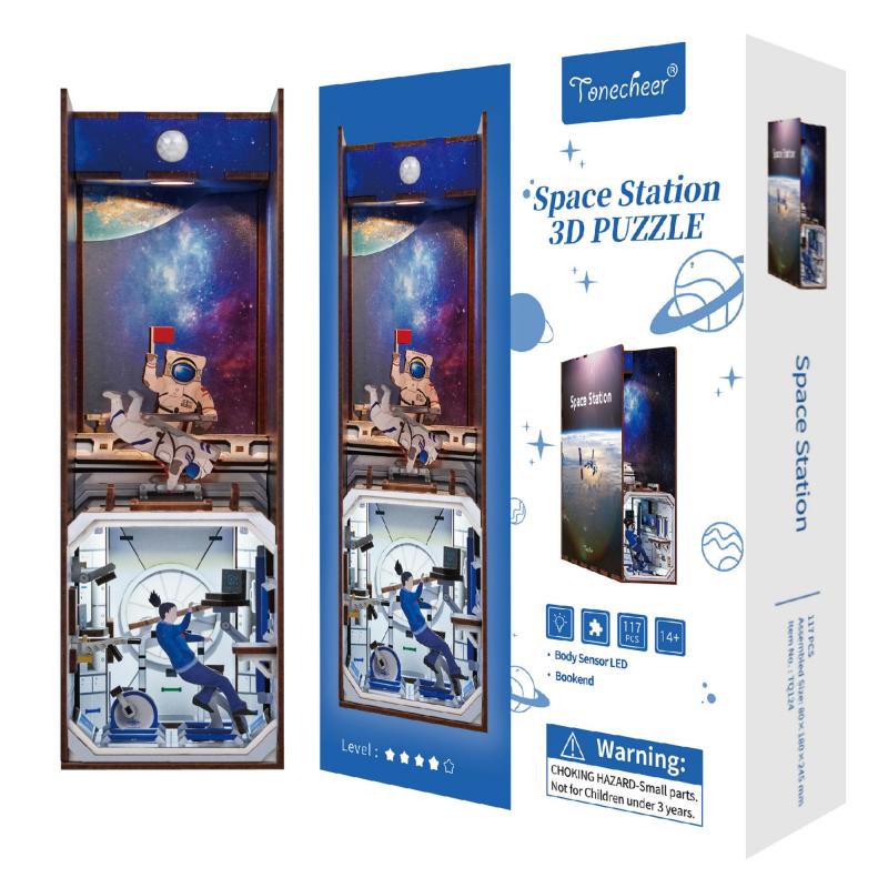 Space Station- Book Nook