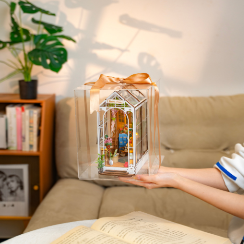 Garden House- Book Nook