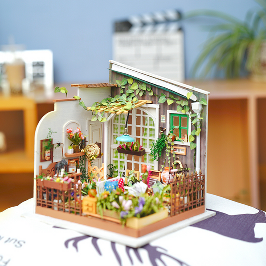 Miller's Flower House- 3D Puzzle