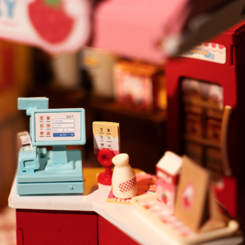 Strawberry Milk Box - 3D Puzzle